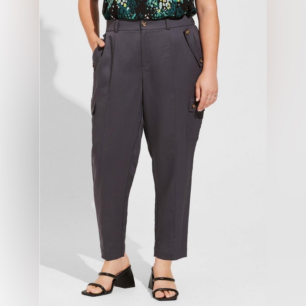Torrid Relaxed Taper Studio Linen High Rise Cargo Pant Size 26 Short Grey